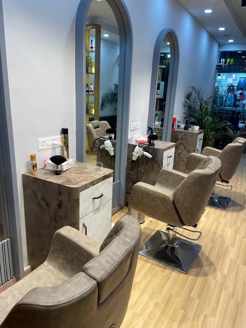 Premium salon experience